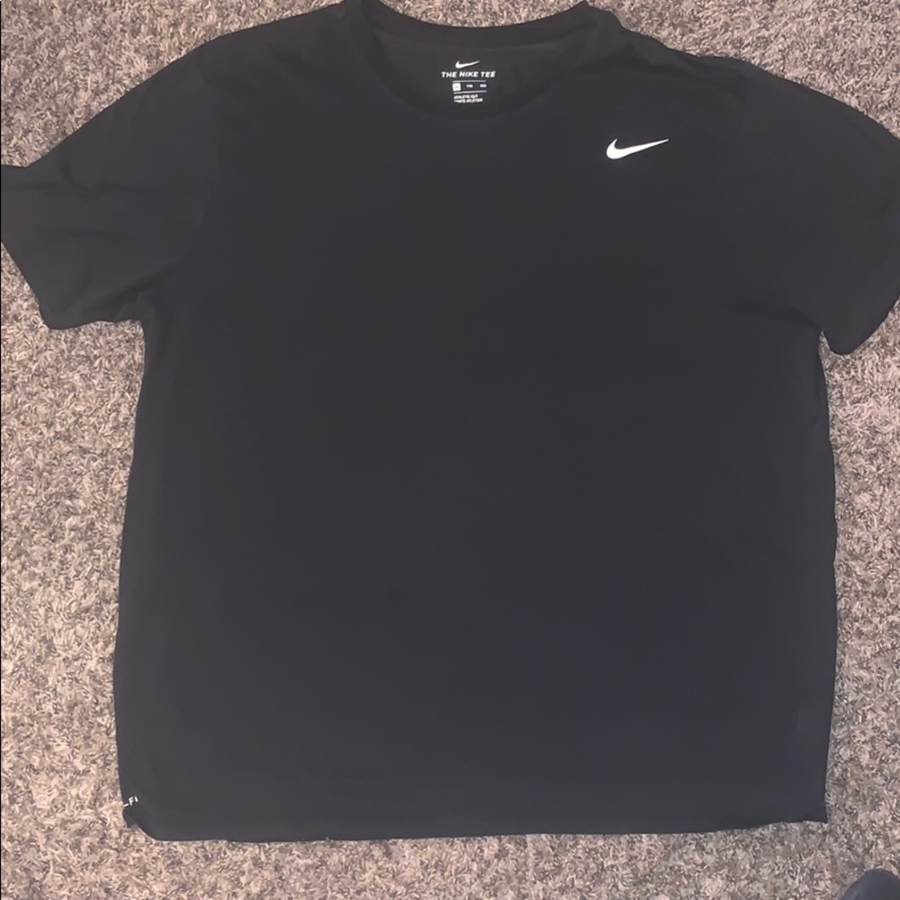 Black Nike T-shirt
